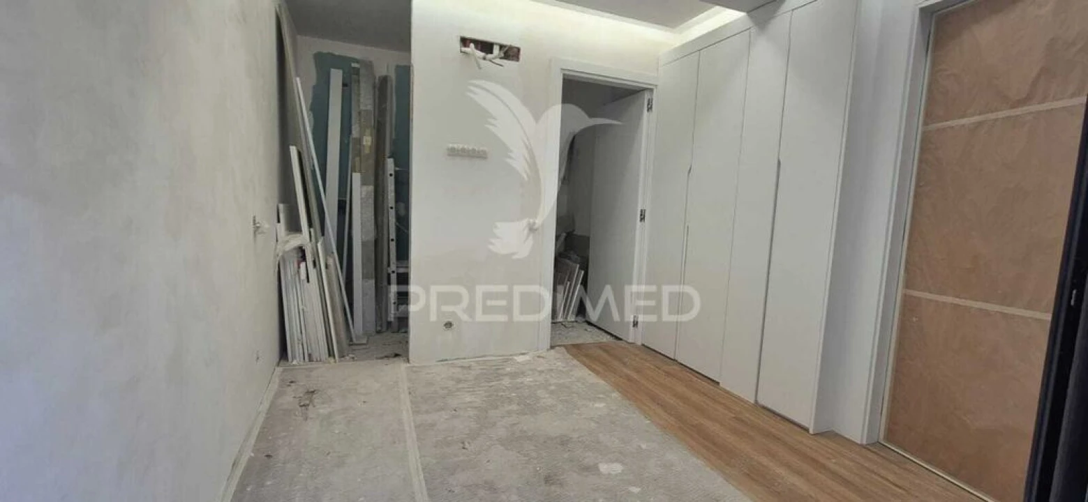 Apartamento T1 para Venda em Braga (Maximinos, Sé e Cividade) Foto 7