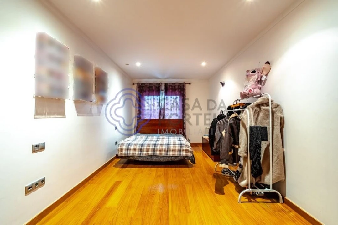 Apartamento T3 para Venda em Mafamude e Vilar do Paraíso Foto 23