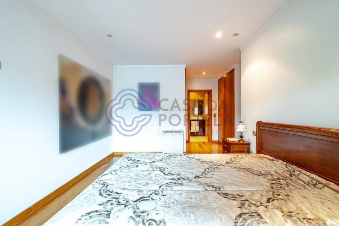 Apartamento T3 para Venda em Mafamude e Vilar do Paraíso Foto 31