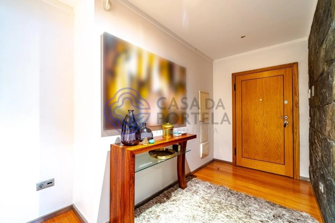 Apartamento T3 para Venda em Mafamude e Vilar do Paraíso Foto 5
