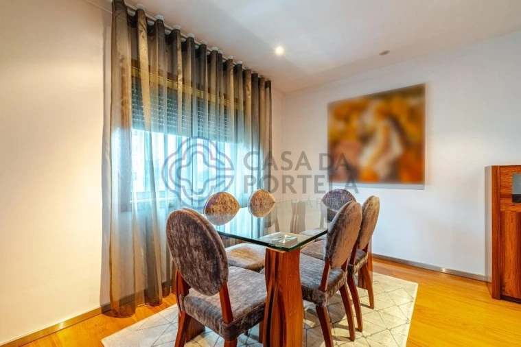 Apartamento T3 para Venda em Mafamude e Vilar do Paraíso Foto 10