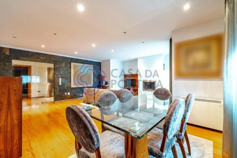 Apartamento T3 para Venda em Mafamude e Vilar do Paraíso Foto 15