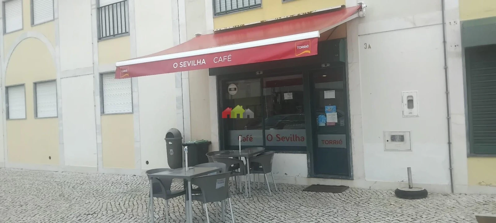 Loja para Trespasse em Moita Foto 1