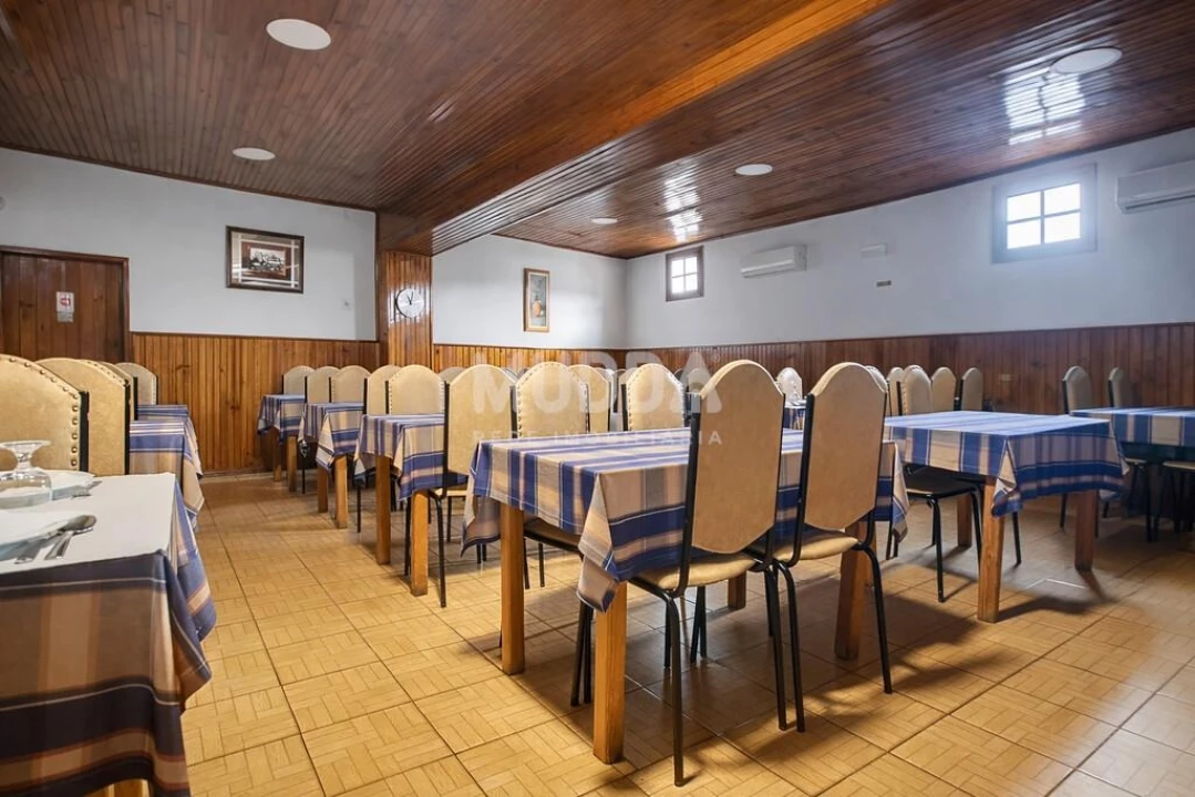 Negócio para Venda em Boticas e Granja Foto 4