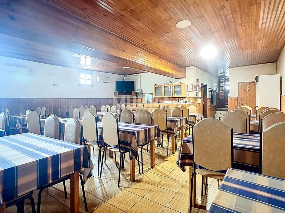 Negócio para Venda em Boticas e Granja Foto 3