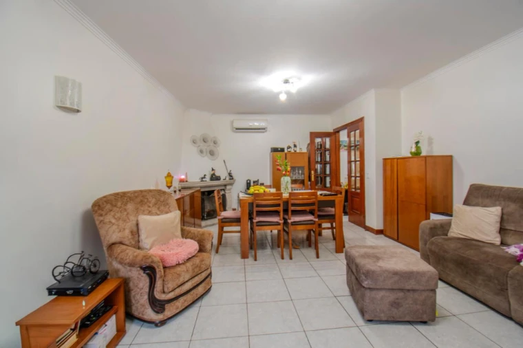 Apartamento T2 para Venda em Rio Tinto Foto 7