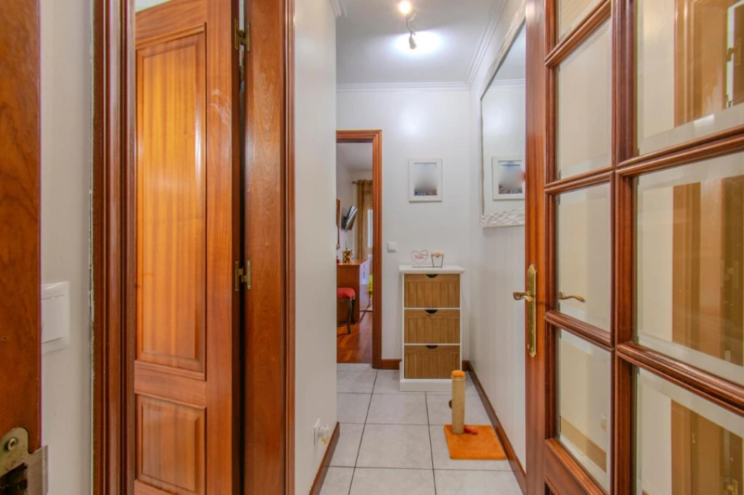 Apartamento T2 para Venda em Rio Tinto Foto 11