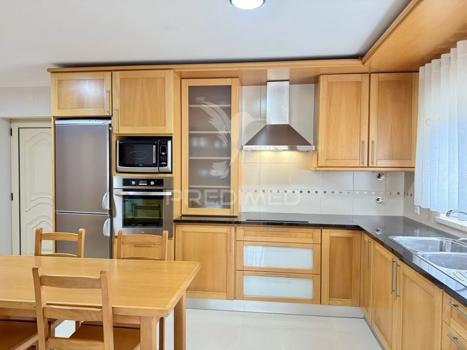 Moradia T4 para Venda em São Mamede Foto 11