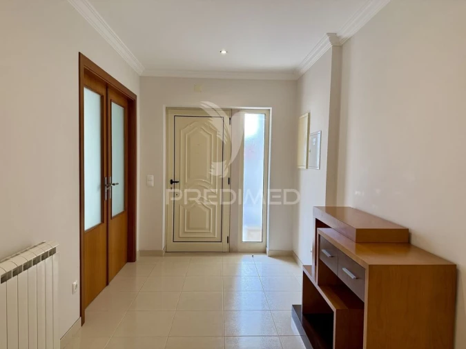 Moradia T4 para Venda em São Mamede Foto 3