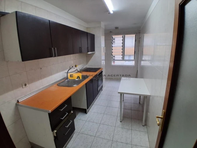 Apartamento T3 para Venda em Baguim do Monte (Rio Tinto) Foto 3