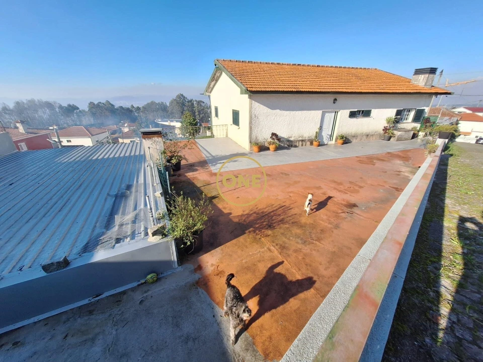 Moradia T5 para Venda em Lagares e Figueira Foto 3