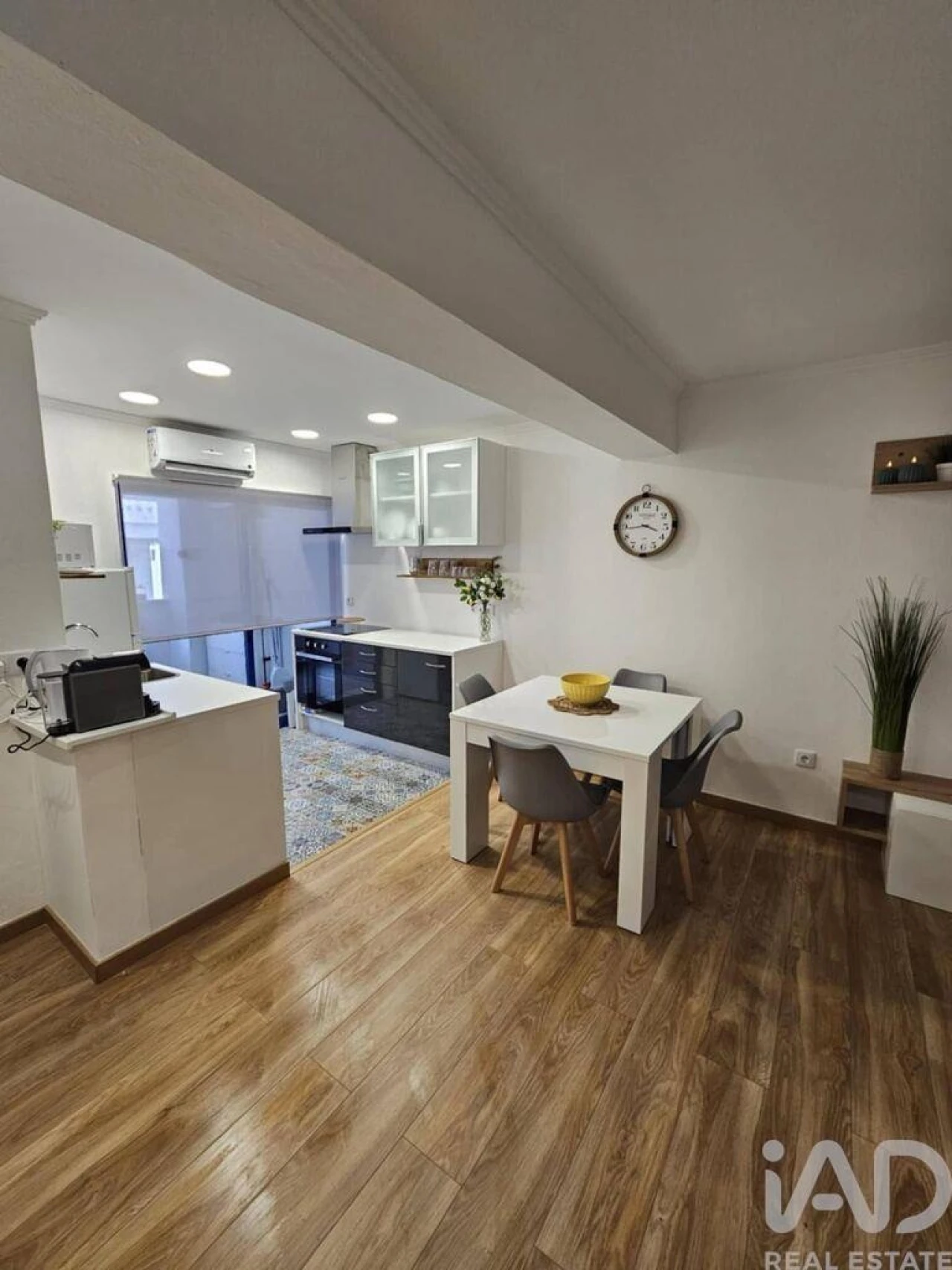Apartamento T1 para Venda em Portimão Foto 2