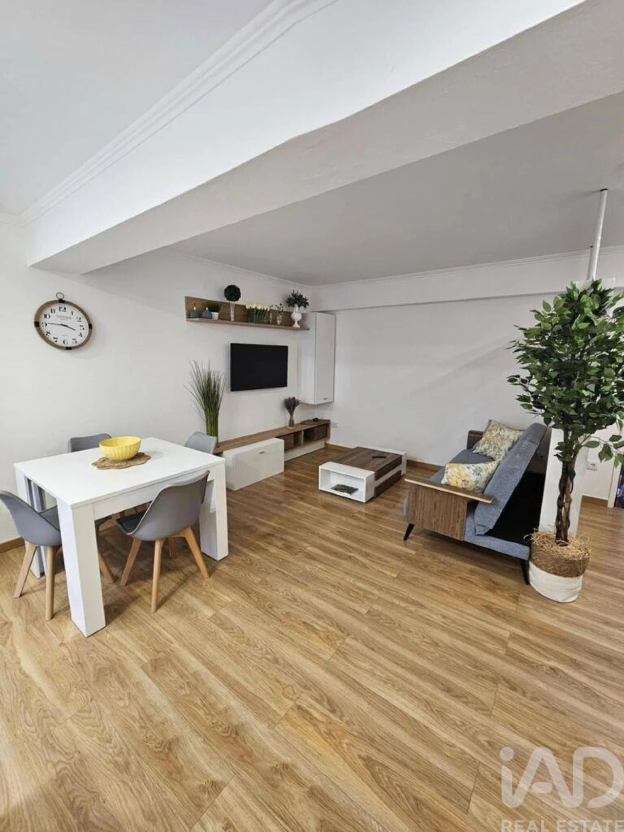 Apartamento T1 para Venda em Portimão Foto 6