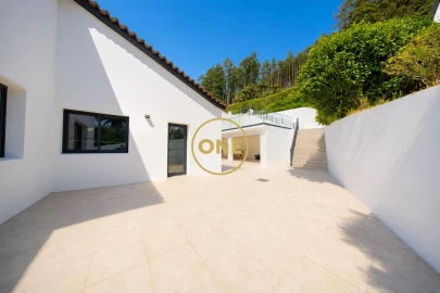 Moradia T3 para Venda em Furnas