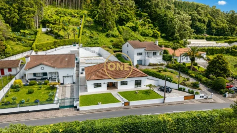 Moradia T3 para Venda em Furnas