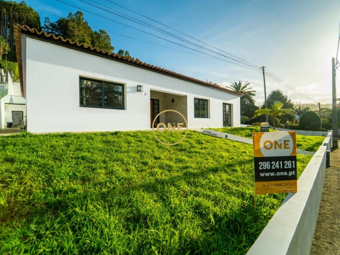 Moradia T3 para Venda em Furnas Foto 3