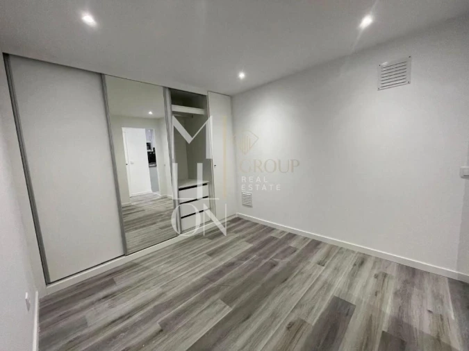 Apartamento T1 para Venda em Caniço Foto 16