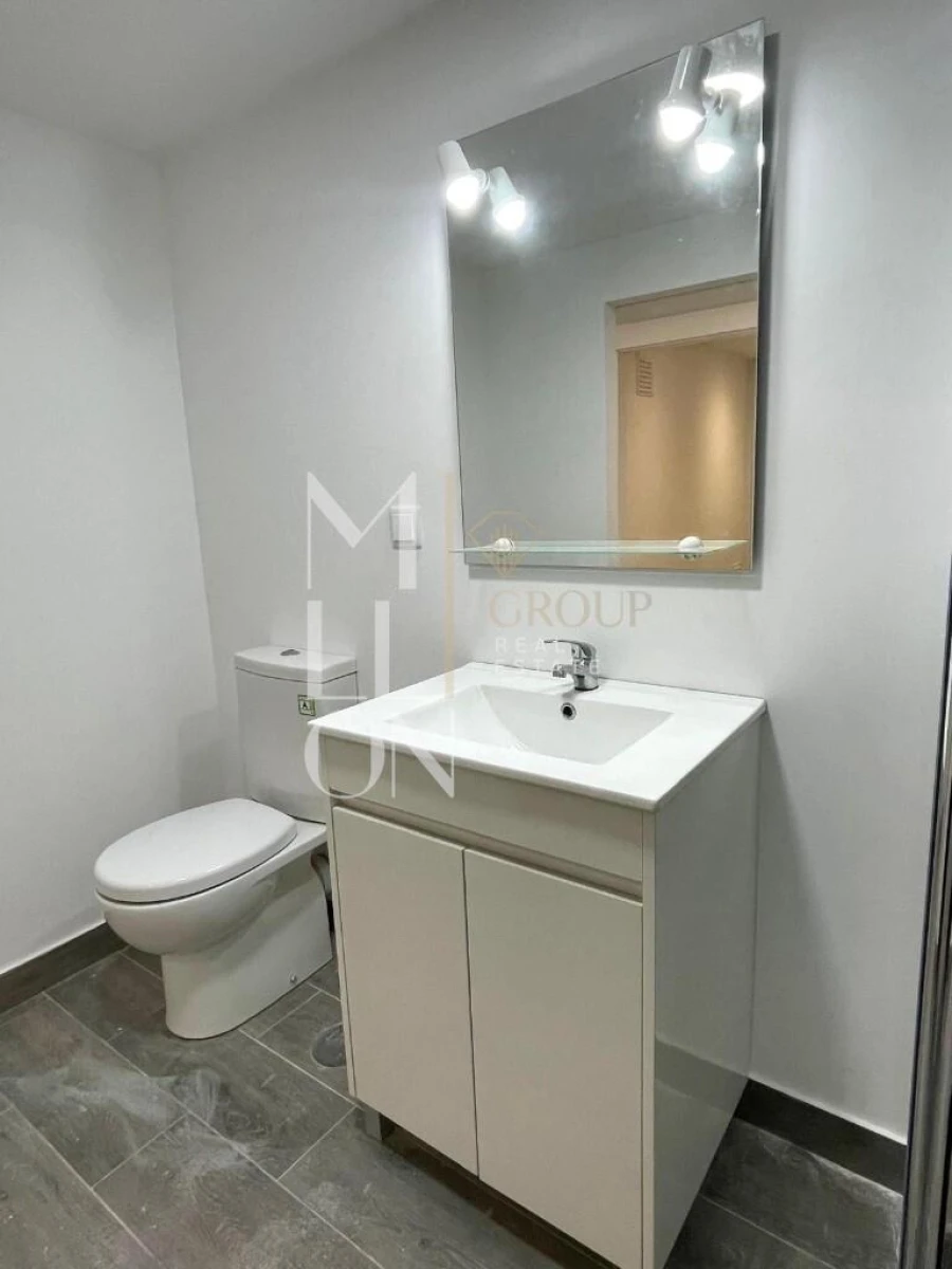 Apartamento T1 para Venda em Caniço Foto 15