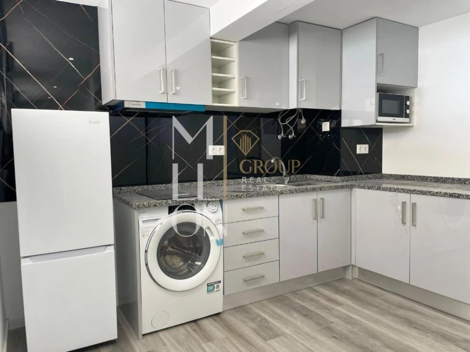 Apartamento T1 para Venda em Caniço Foto 5