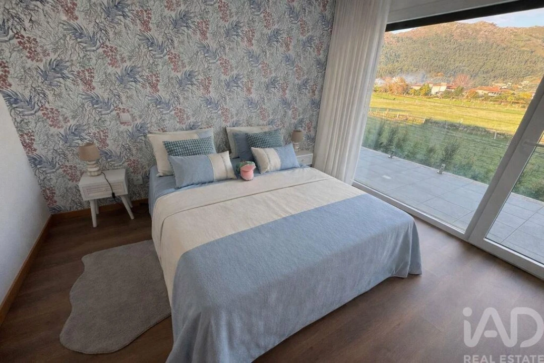 Moradia T4 para Venda em Cabração e Moreira do Lima Foto 7