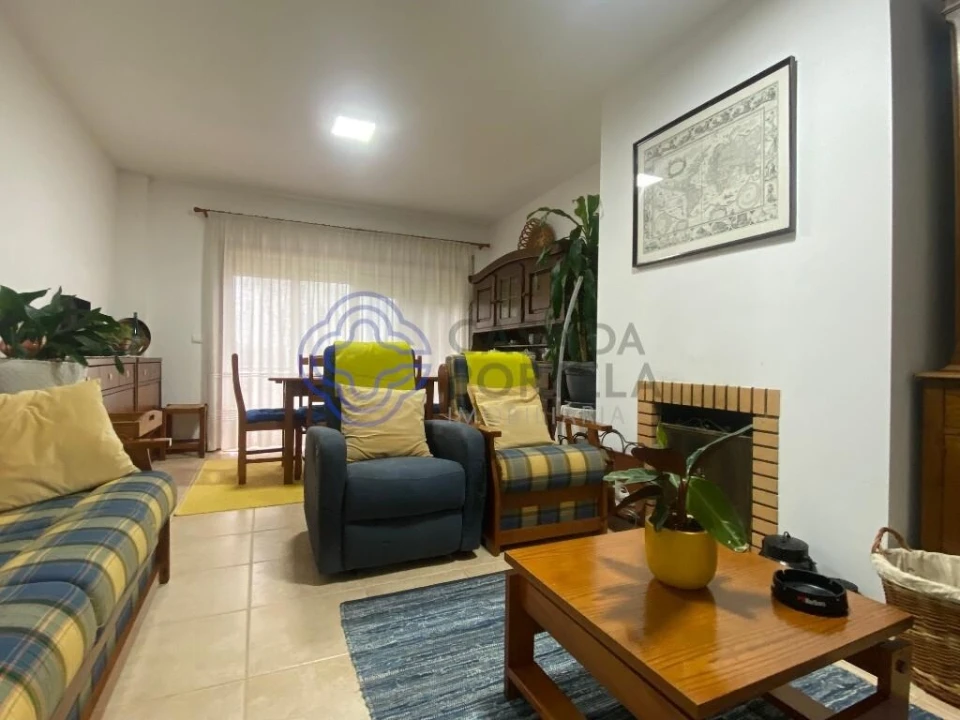 Apartamento T2 para Venda em Santa Maria da Feira, Travanca, Sanfins e Espargo Foto 1