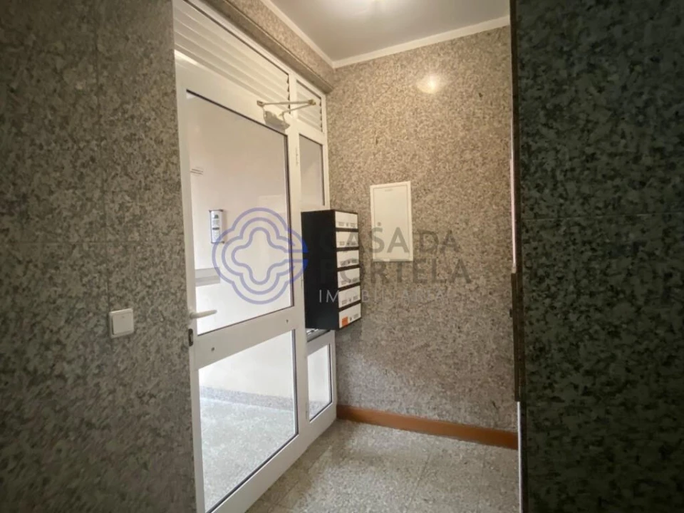 Apartamento T2 para Venda em Santa Maria da Feira, Travanca, Sanfins e Espargo Foto 32