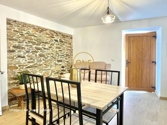 Moradia T2 para Venda em Cepos e Teixeira Foto 28