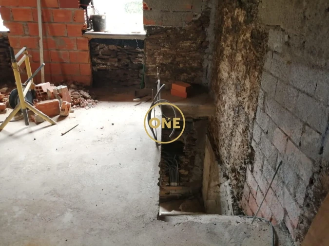 Moradia T2 para Venda em Cepos e Teixeira Foto 7