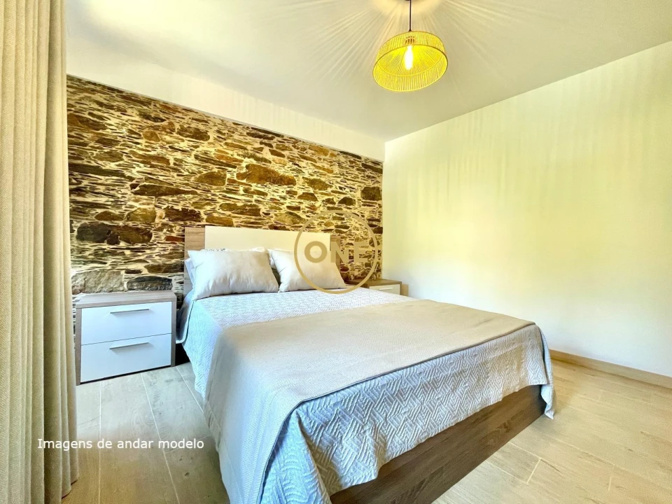 Moradia T2 para Venda em Cepos e Teixeira Foto 20