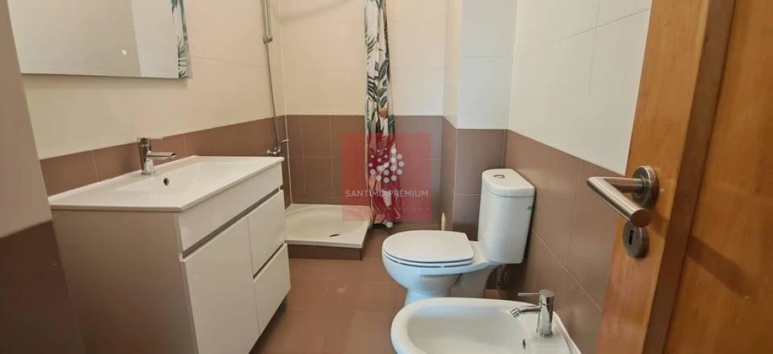 Apartamento T3 para Venda em Rio de Mouro Foto 11