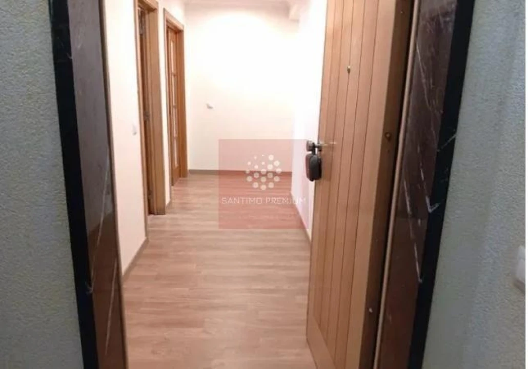 Apartamento T3 para Venda em Rio de Mouro Foto 39