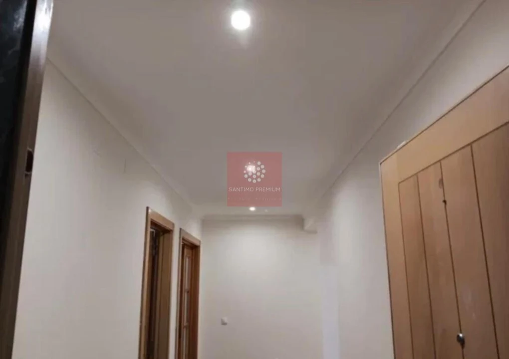 Apartamento T3 para Venda em Rio de Mouro Foto 38