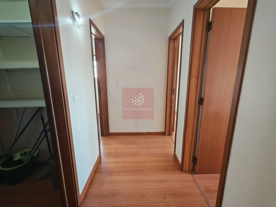 Apartamento T2 para Venda em Queluz e Belas Foto 7