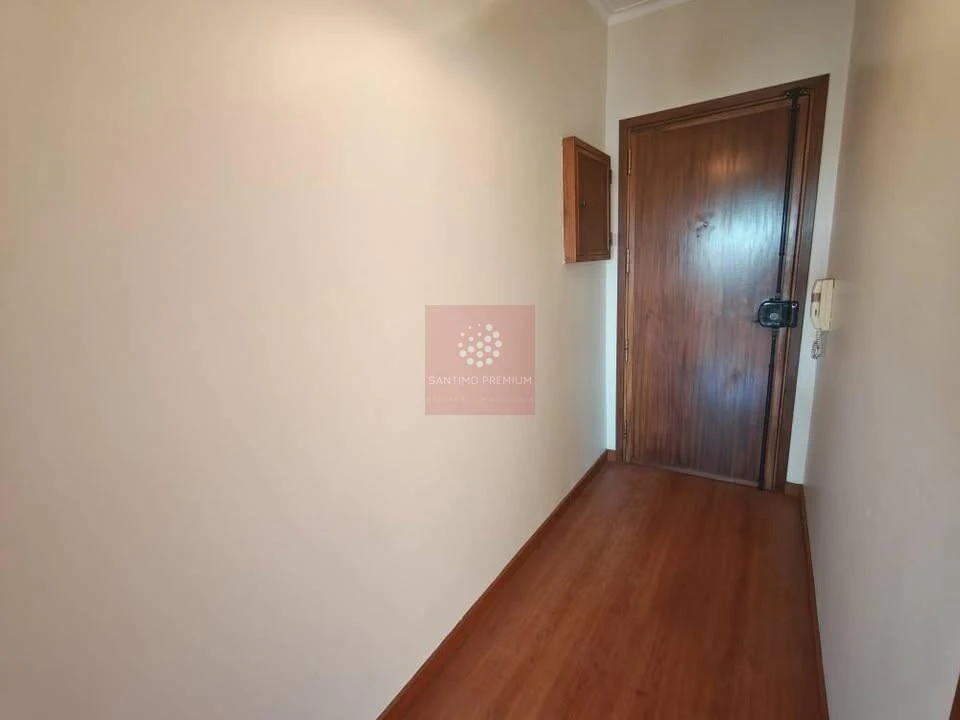 Apartamento T2 para Venda em Queluz e Belas Foto 10