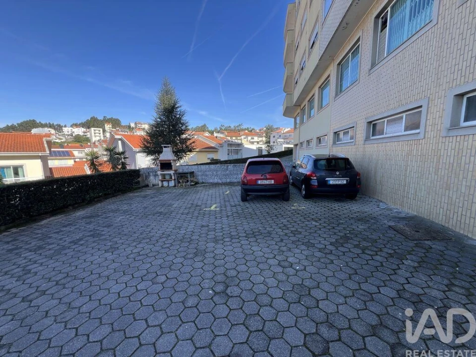 Armazém para Venda em Baguim do Monte (Rio Tinto) Foto 10