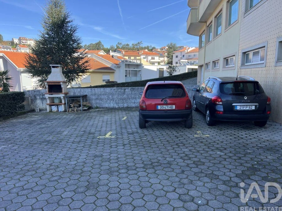 Armazém para Venda em Baguim do Monte (Rio Tinto) Foto 9