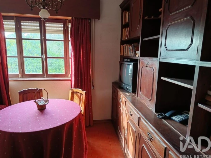 Moradia T3 para Venda em Livração Foto 8