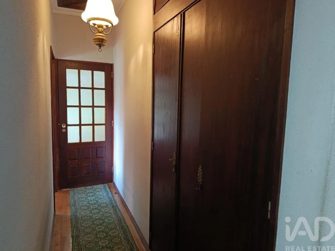 Moradia T3 para Venda em Livração Foto 7