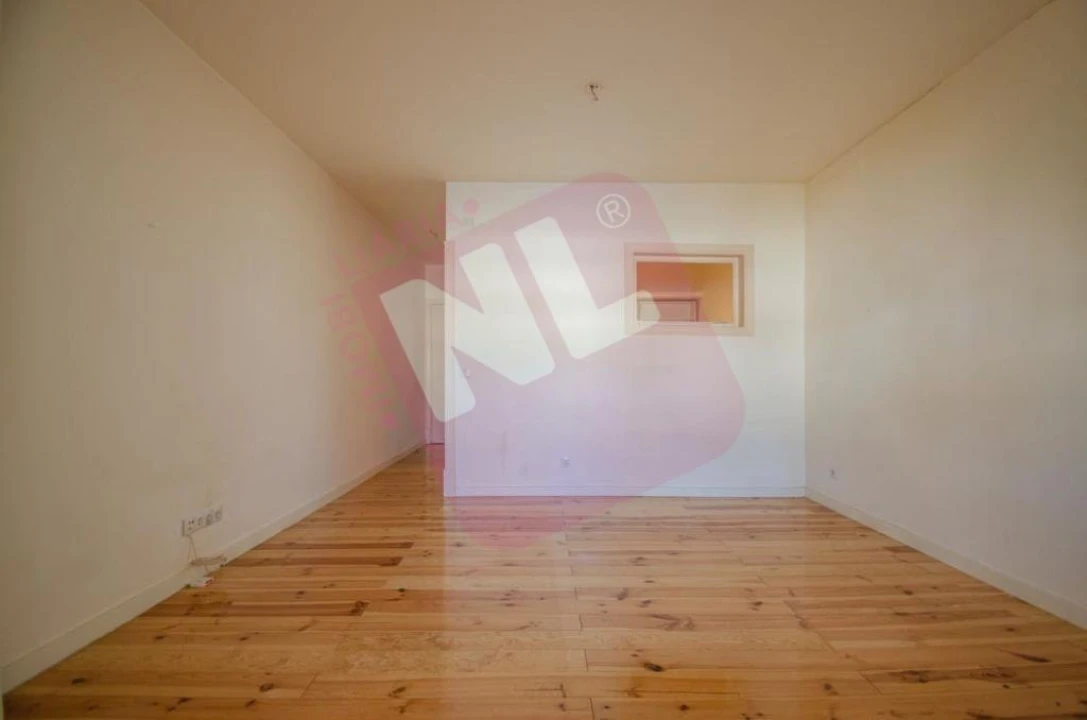 Apartamento T2 para Arrendamento em Avenidas Novas Foto 6