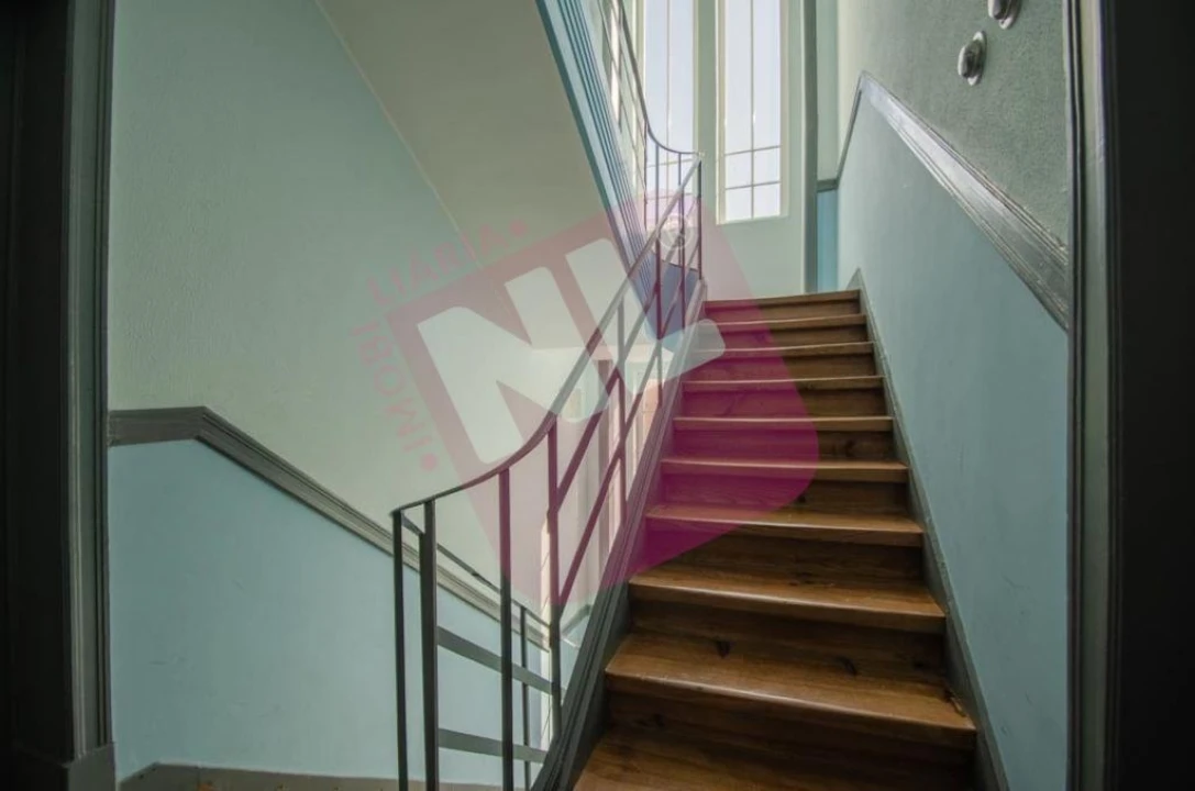 Apartamento T2 para Arrendamento em Avenidas Novas Foto 19