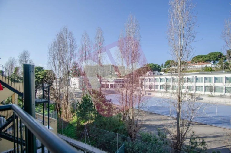 Apartamento T2 para Arrendamento em Avenidas Novas Foto 21