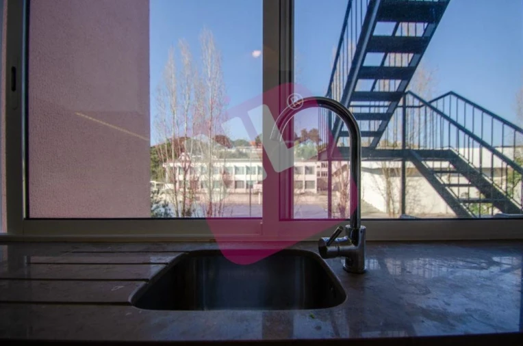 Apartamento T2 para Arrendamento em Avenidas Novas Foto 4