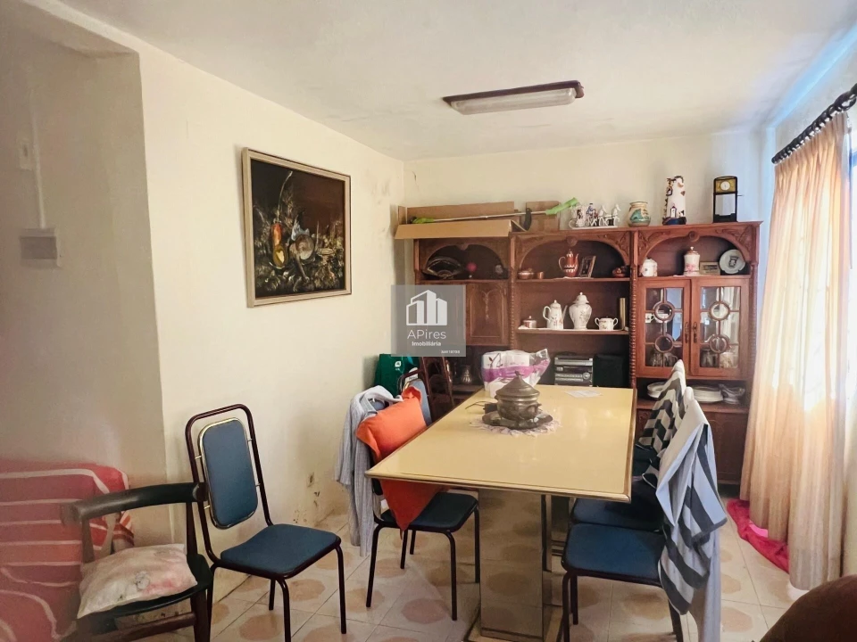 Moradia T4 para Venda em Fernao Ferro Foto 9