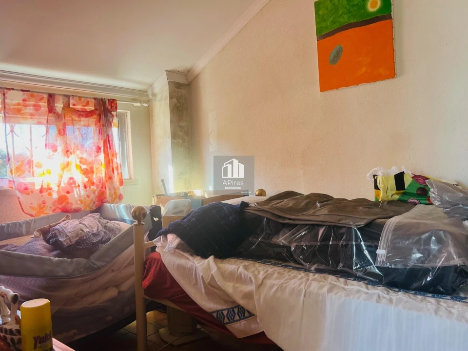 Moradia T4 para Venda em Fernao Ferro Foto 16