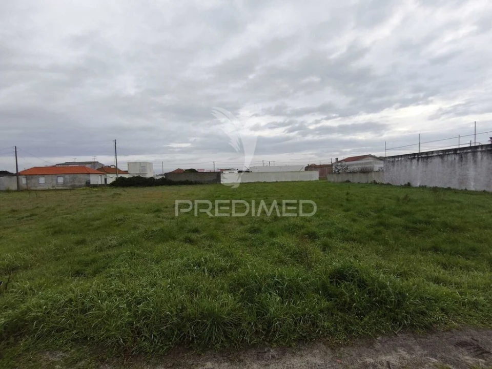 Terreno para Venda em Gafanha da Nazaré Foto 1