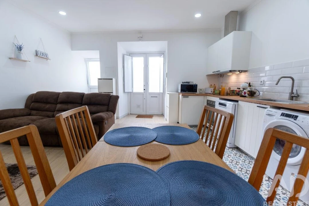 Apartamento T2 para Venda em Palmela Foto 6