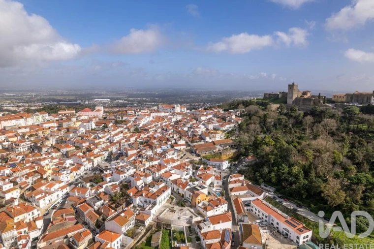 Apartamento T2 para Venda em Palmela Foto 16