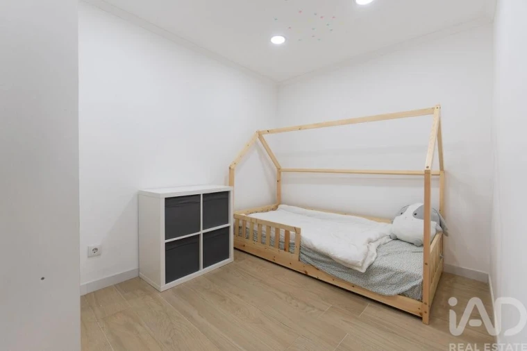 Apartamento T2 para Venda em Palmela Foto 9