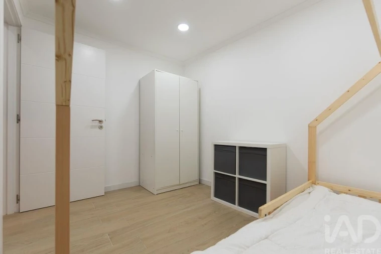 Apartamento T2 para Venda em Palmela Foto 10