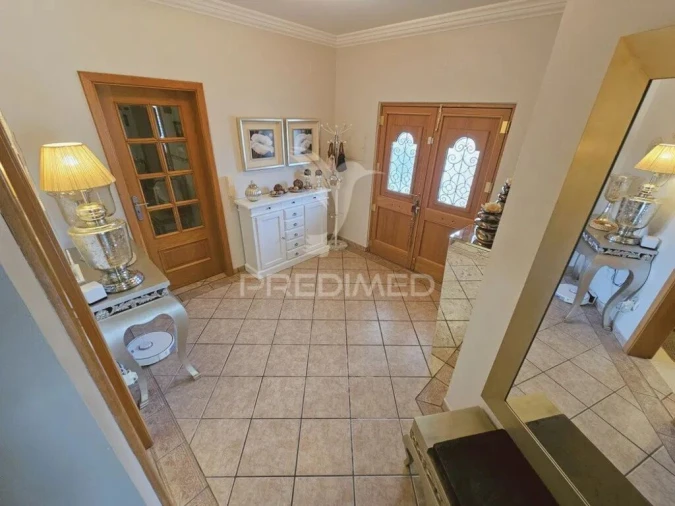 Moradia T4 para Venda em Beja (Salvador e Santa Maria da Feira) Foto 3